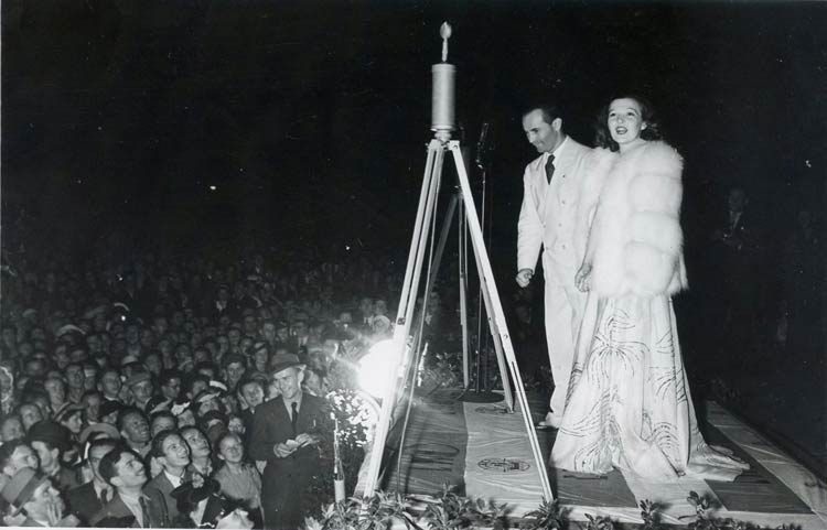 Polish tenor Jan Kiepura (1902-1966) and Hungarian soprano Marta Eggerth (1912-2013)